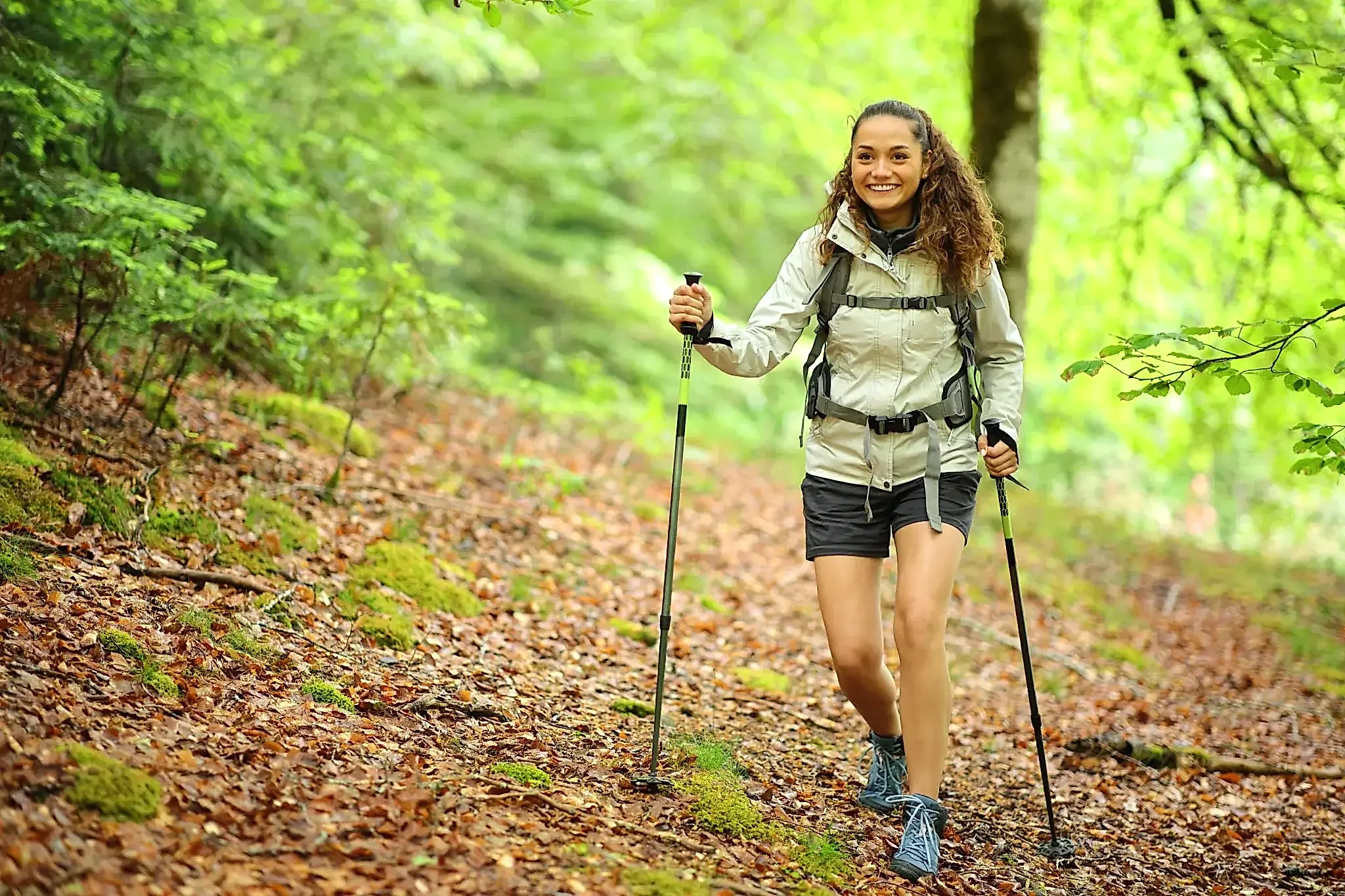 Trekking Nedir? Doğa Yürüyüşü Nasıl Yapılır? image